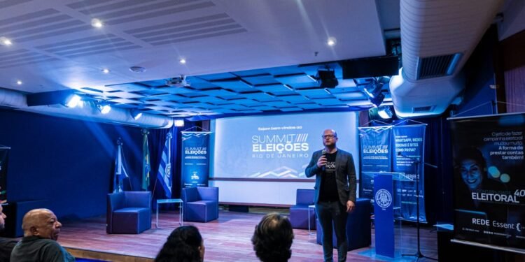 Búzios recebe workshop sobre temas eleitorais