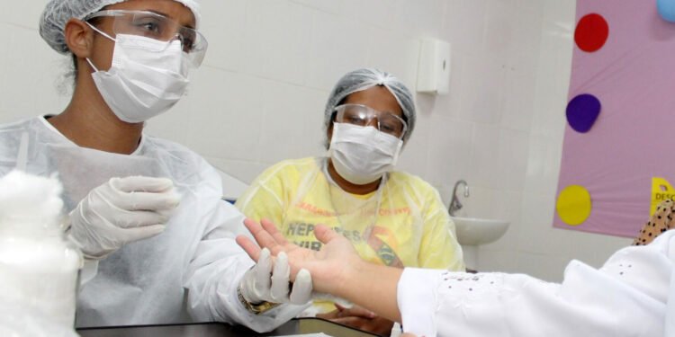 Carapebus ganha novas equipes de saúde da família