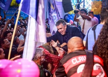 Ramon Gidalte oficializa candidatura à reeleição para prefeito de Casimiro de Abreu em convenção histórica