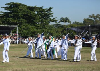 Aviação Naval abre portões para o público em comemoração aos 108 anos