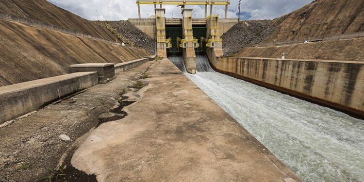 Com aumento das chuvas, Aneel anuncia redução das contas de luz para o mês de novembro