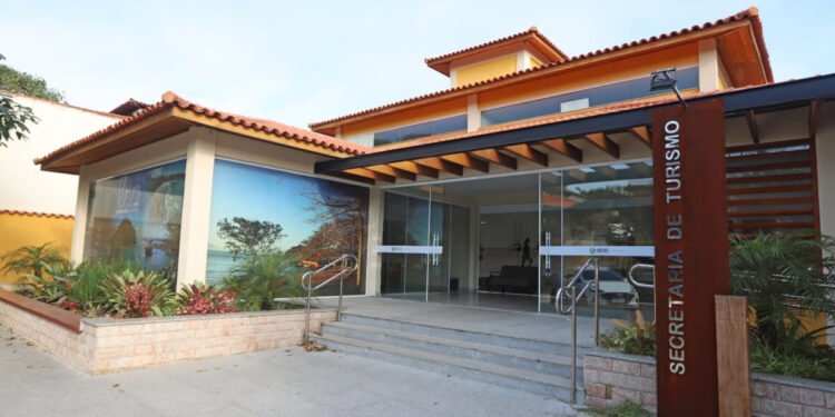 Consulado Argentino promove itinerância consular para os cidadãos argentinos residentes em Búzios