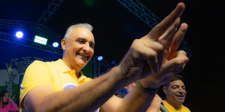 Entrevista: Carlos Augusto fala sobre seus projetos como prefeito eleito de Rio das Ostras