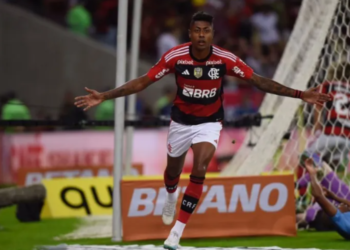 Spot-fixing: Jogador do Flamengo é alvo da operação da PF nesta terça (05)