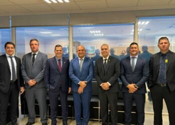 São Pedro da Aldeia: Prefeito Fábio do Pastel se reúne com deputados em Brasília