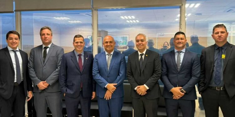 São Pedro da Aldeia: Prefeito Fábio do Pastel se reúne com deputados em Brasília