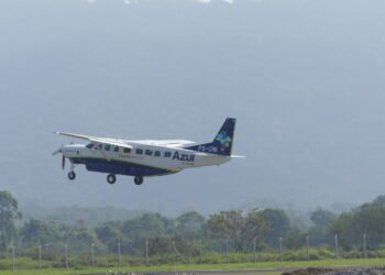 Voa Maricá: Passageiros contemplados pagam R$ 100 na passagem aérea para São Paulo