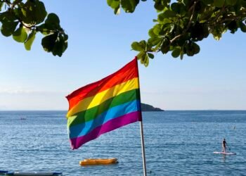 Búzios: uma cidade LGBTfriendly, mas sem entretenimento noturno para o público