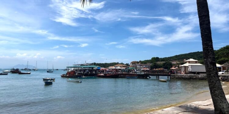 Búzios se prepara para a alta temporada