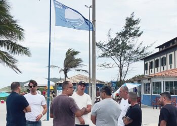 Peró terá choque no primeiro dia do ano