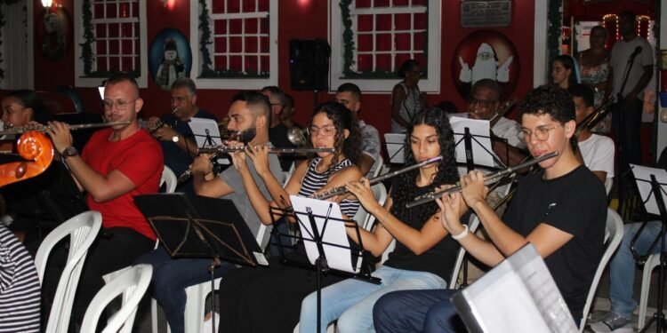 Abertura do Natal aldeense acontece dia 11