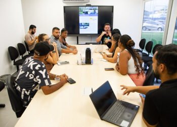 Maricá avança na implementação da energia solar nas comunidades