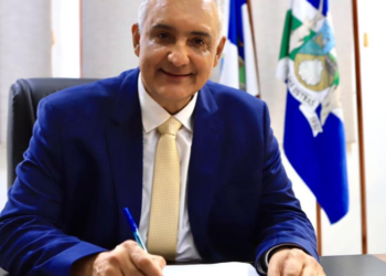 Prefeito de Rio das Ostras inicia mandato decretando ponto facultativo nos dias 2 e 3 de janeiro