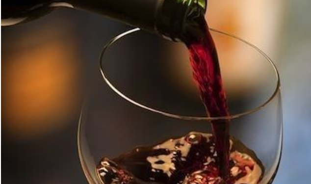 Giro pelo Mundo dos Vinhos – Aromas e sabores carregam suas histórias por Geni Machado