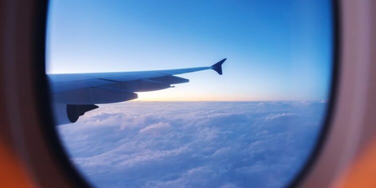 Atraso de voos e cancelamentos: Saiba o que fazer e quais são seus direitos por João Viseu