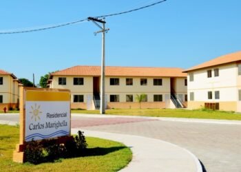 Maricá avalia instalação de energia solar no Minha Casa Minha Vida