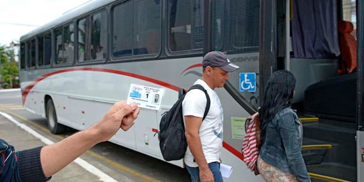 Transporte gratuito contempla universitários em Macaé; veja os beneficiados