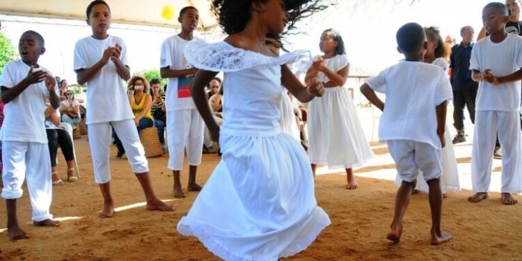 Cadastro Municipal Artístico e Cultural inicia nesta quarta (26), em Quissamã