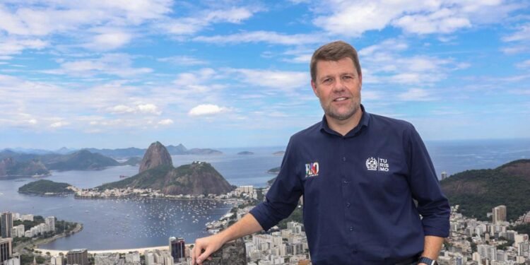 Gustavo Tutuca, secretário de Estado de Turismo do RJ, cumpre agenda na Costa do Sol