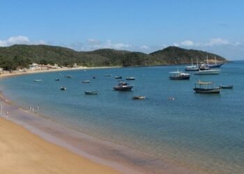 Ministério Público recomenda paralisação das obras de píer na Praia do Canto, em Búzios