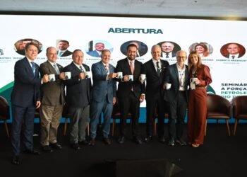 Seminário debate protagonismo do Rio na indústria do petróleo e gás
