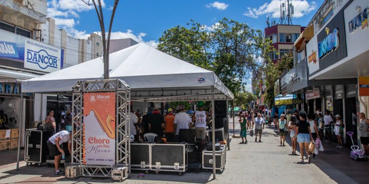 Projeto “Choro na Rua”: show da banda Pra Maria nesta sexta (25), em Macaé