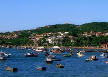 Búzios se prepara para o maior feriado prolongado do Brasil