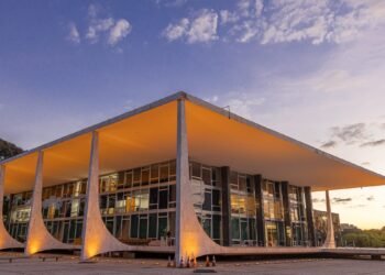 STF autoriza apreensão de CNH e passaporte de devedores em casos específicos