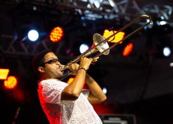 Búzios será palco do Circuito Sesc Jazz & Blues 2025 durante o feriadão de 1º de Maio