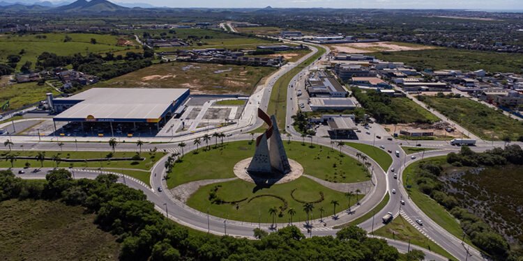 Macaé impulsiona mercado de trabalho e lidera geração de empregos no RJ