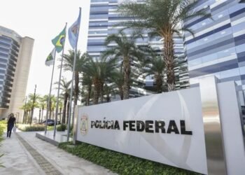 Concurso público da Polícia Federal oferece mil vagas com salários de até R$ 26mil
