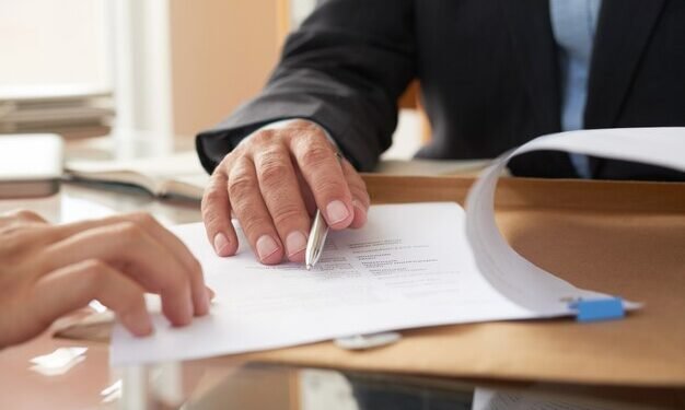 A nova era dos milionários e seus herdeiros por Vitor Vargas