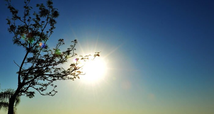 Sol brilha, mas friozinho continua na Costa do Sol (antiga Região dos Lagos)
