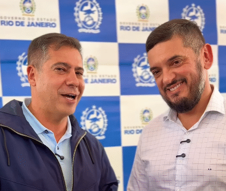 Rodrigo Bacellar acompanha início de obras que podem transformar Cabo Frio