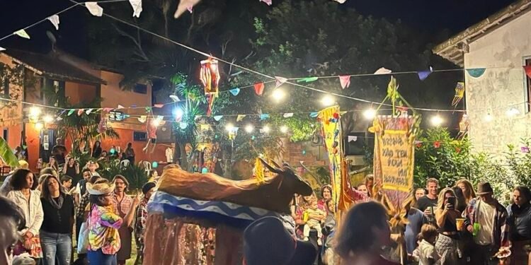 Búzios entra no clima junino com arraiá do Bloco Não Tem Água na Moringa