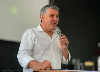 Prefeito de Casimiro de Abreu na mira do MPRJ por contrato de R$ 45 milhões; Entenda