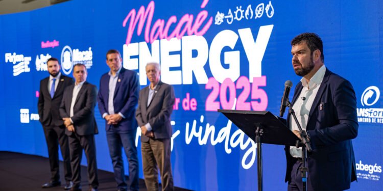 Macaé Energy segue até quinta (3); veja como foi o primeiro dia do evento