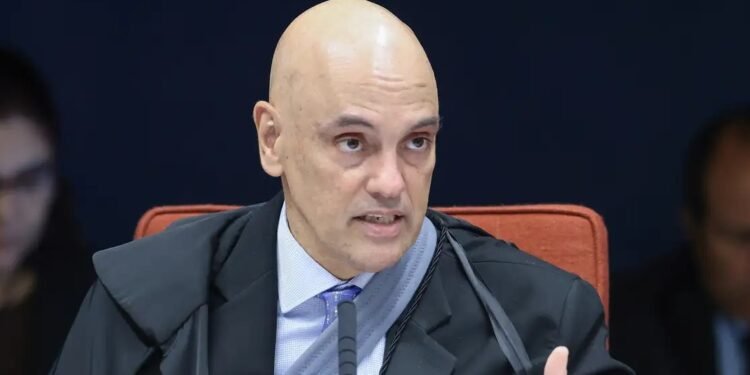 Bolsonaro pode ser preso por entrevistas publicadas nas redes sociais