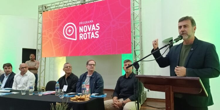 Marcelo Freixo destaca fortalecimento da marca Costa do Sol durante evento em Arraial do Cabo