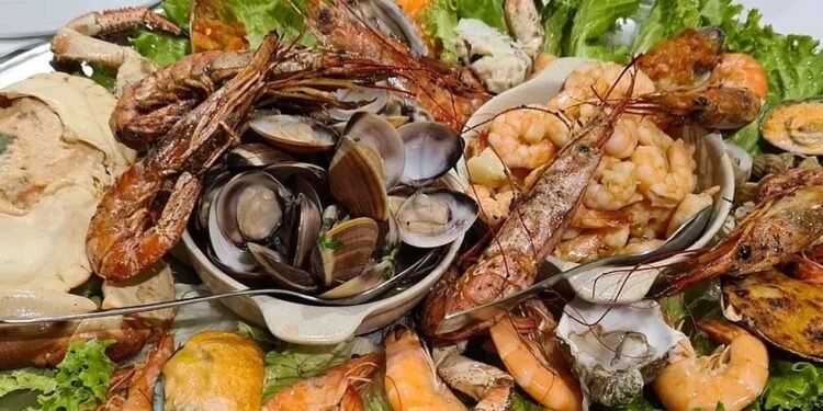 Peró é palco do Festival do Marisco e Crustáceos de Cabo Frio, na Costa do Sol