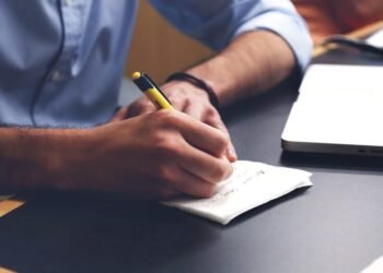 Vagas abertas para capacitação profissional gratuita em Macaé