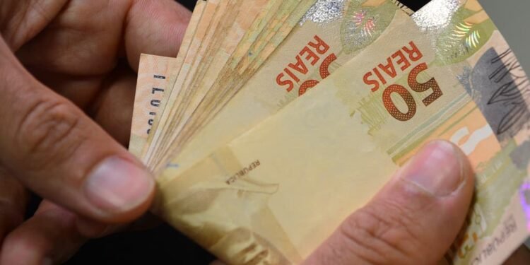 Salário mínimo de 2026 deve ser o maior do últimos 50 anos; confira o valor anunciado