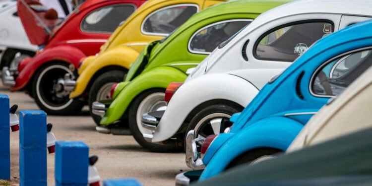 Exposição de carros antigos agita fim de semana em Macaé; confira os shows