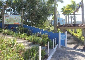 Frade, distrito de Macaé, já tem rede de esgoto pronta; moradores precisam fazer ligação