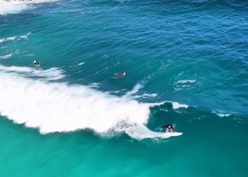 Circuito de Surf ASAC 2025 estreia neste sábado (09) em Arraial do Cabo