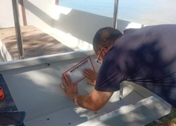 Estaleiro clandestino é descoberto em Cabo Frio