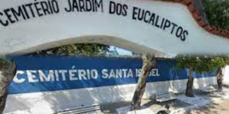 Restos mortais serão exumados de dois cemitérios em Cabo Frio; veja a lista com os nomes