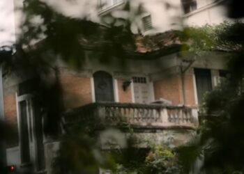 A Mulher da Casa Abandonada transforma podcast de sucesso em documentário