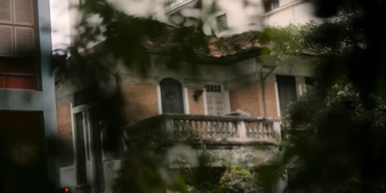 A Mulher da Casa Abandonada transforma podcast de sucesso em documentário