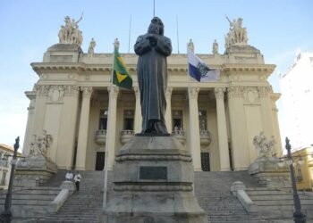 Concurso da Alerj terá 109 vagas para níveis médio e superior; veja detalhes